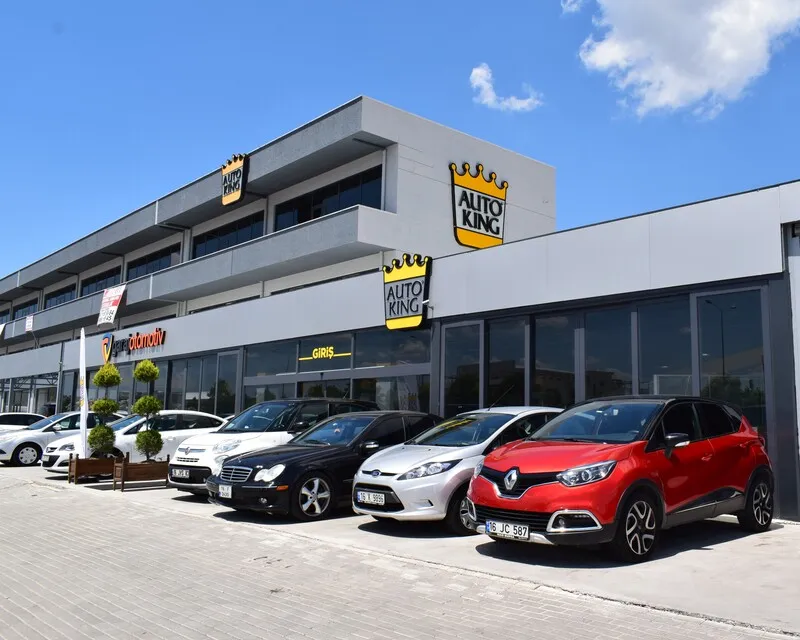 Bursa Nilüfer Oto Servis sağdan dış görünüm