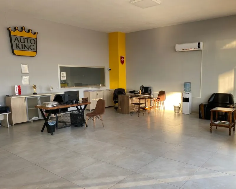 Elazığ Merkez Oto Servis bekleme alanı