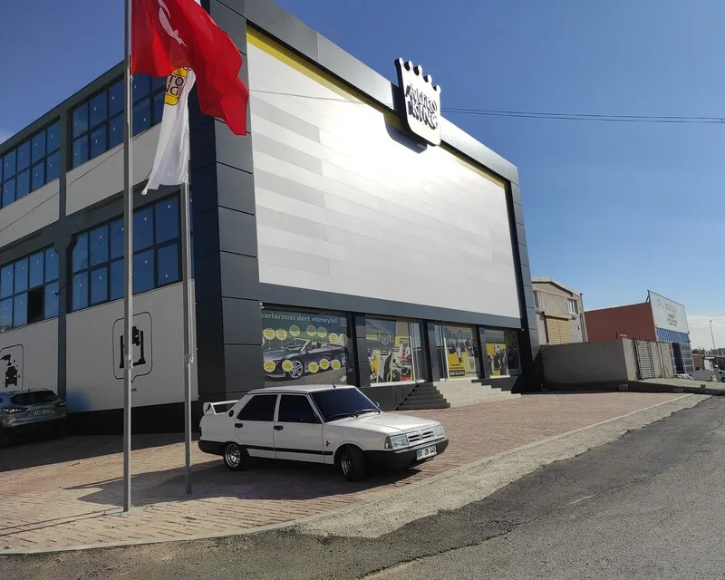 Niğde Merkez Oto Servis dış görünüm