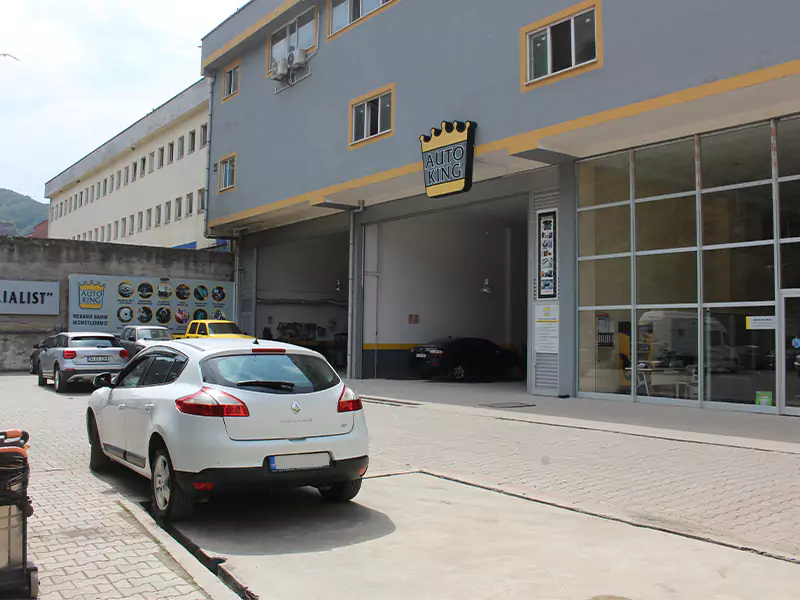 Trabzon Merkez Oto Servis dış görünüm