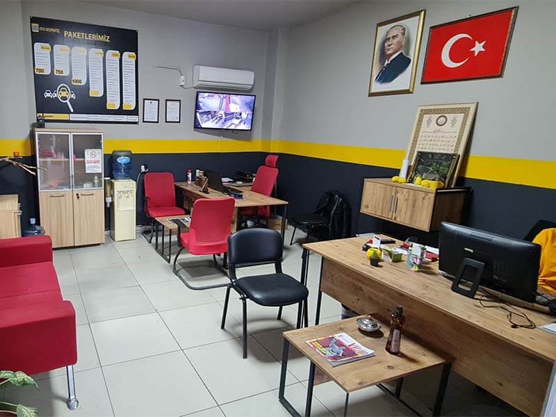 Hatay Erzin Oto Ekspertiz iç görünüm