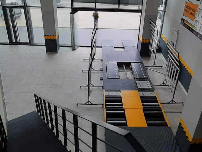 İstanbul Pendik Kaynarca Oto Ekspertiz iç görünüm