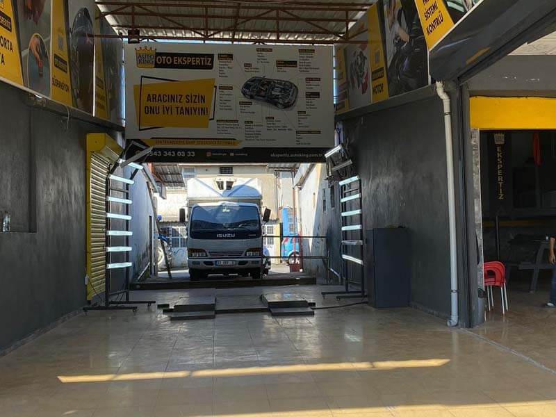 Mersin Tarsus Sanayi Oto Ekspertiz iç görünüm