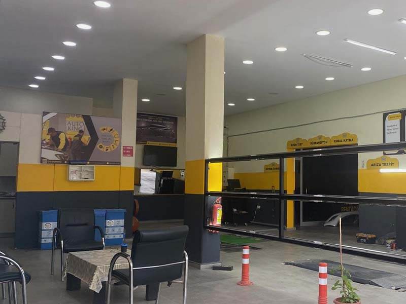 Osmaniye Kadirli Oto Ekspertiz iç görünüm