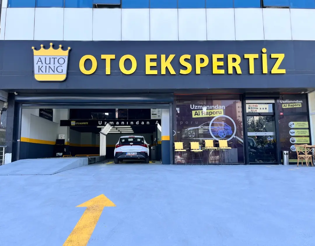 İstanbul Maltepe E5 Oto Ekspertiz dış görünüm