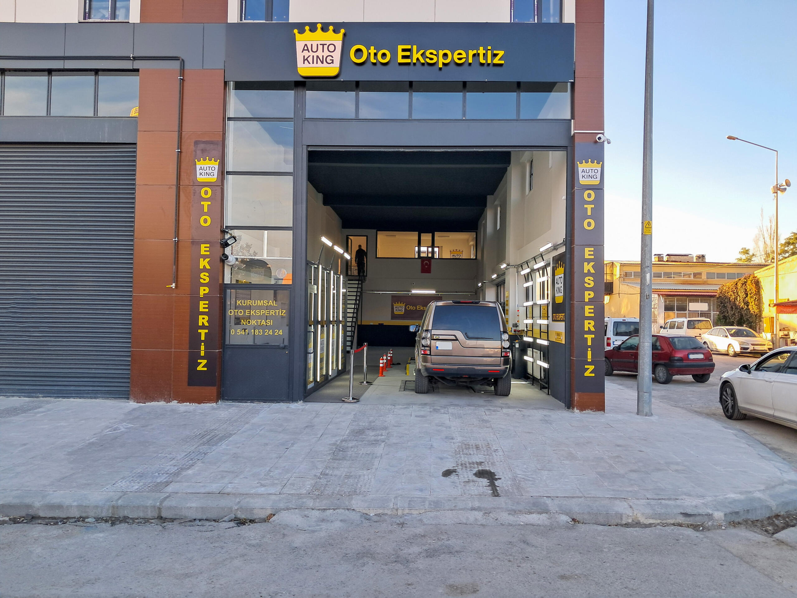 Erzincan Merkez Oto Ekspertiz dış görünüm